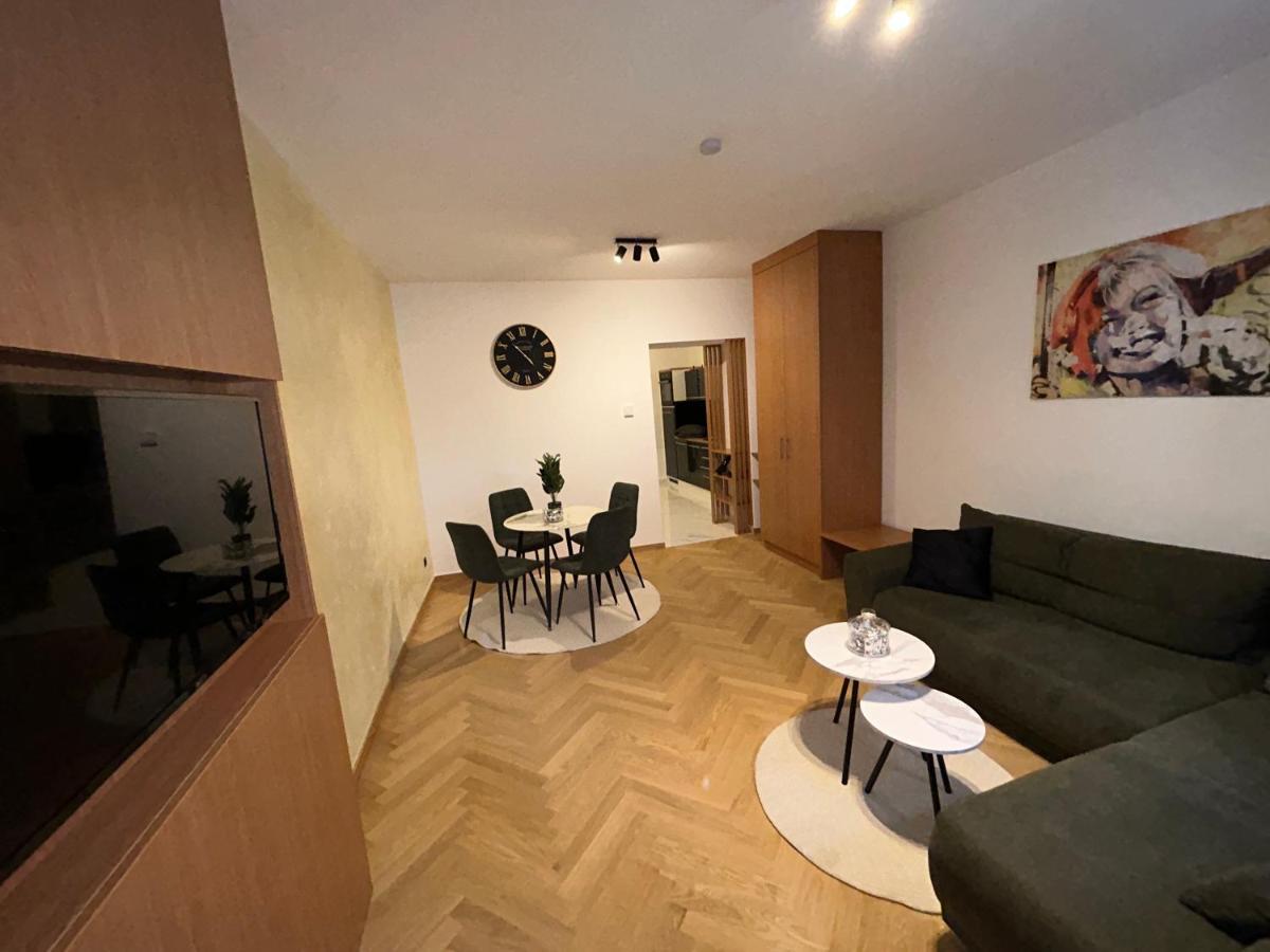 Deluxe Apartment Favoriten Viyana Dış mekan fotoğraf